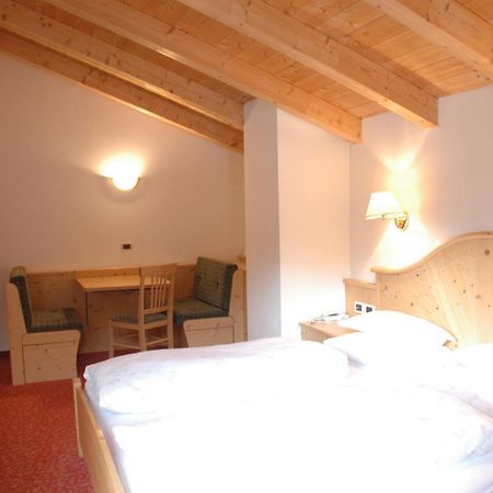 Hotel Falzares Сан-Кассиано Экстерьер фото