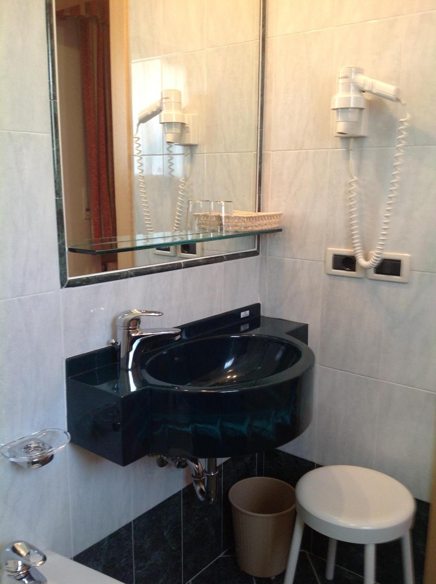 Hotel Falzares Сан-Кассиано Номер фото